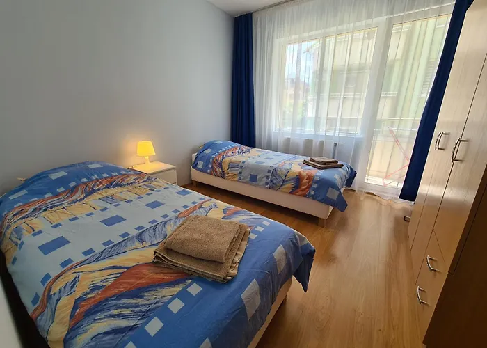 Spacious 2 Bedroom Apartment